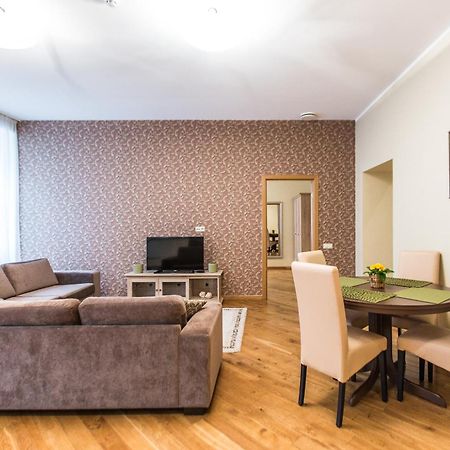 Riga Lux Apartments - Ernesta, Free Parking Exterior foto